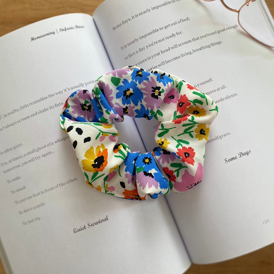 Flower Pop Scrunchie